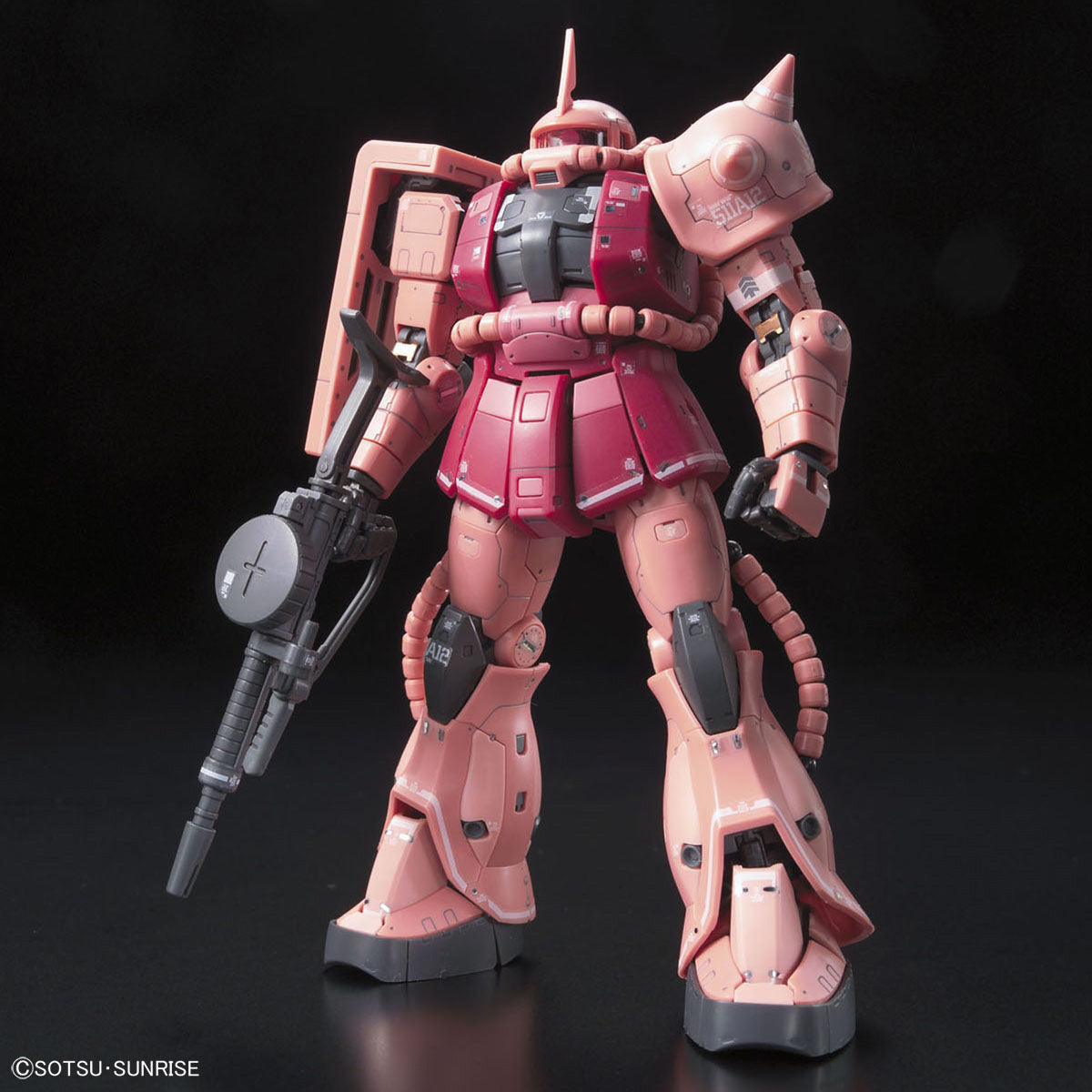 RG #002 MS-06S Zaku II Char Aznable Custom 1/144