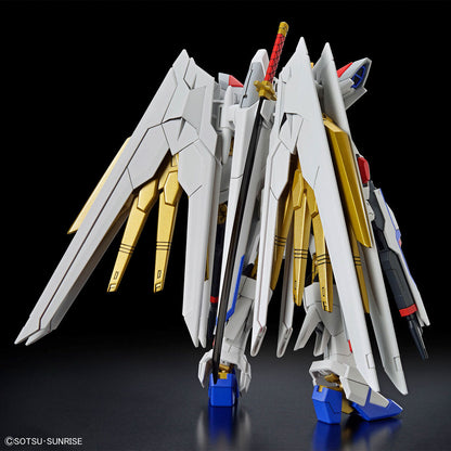 HGCE #250 ZGMF/A-262PD-P Mighty Strike Freedom Gundam 1/144