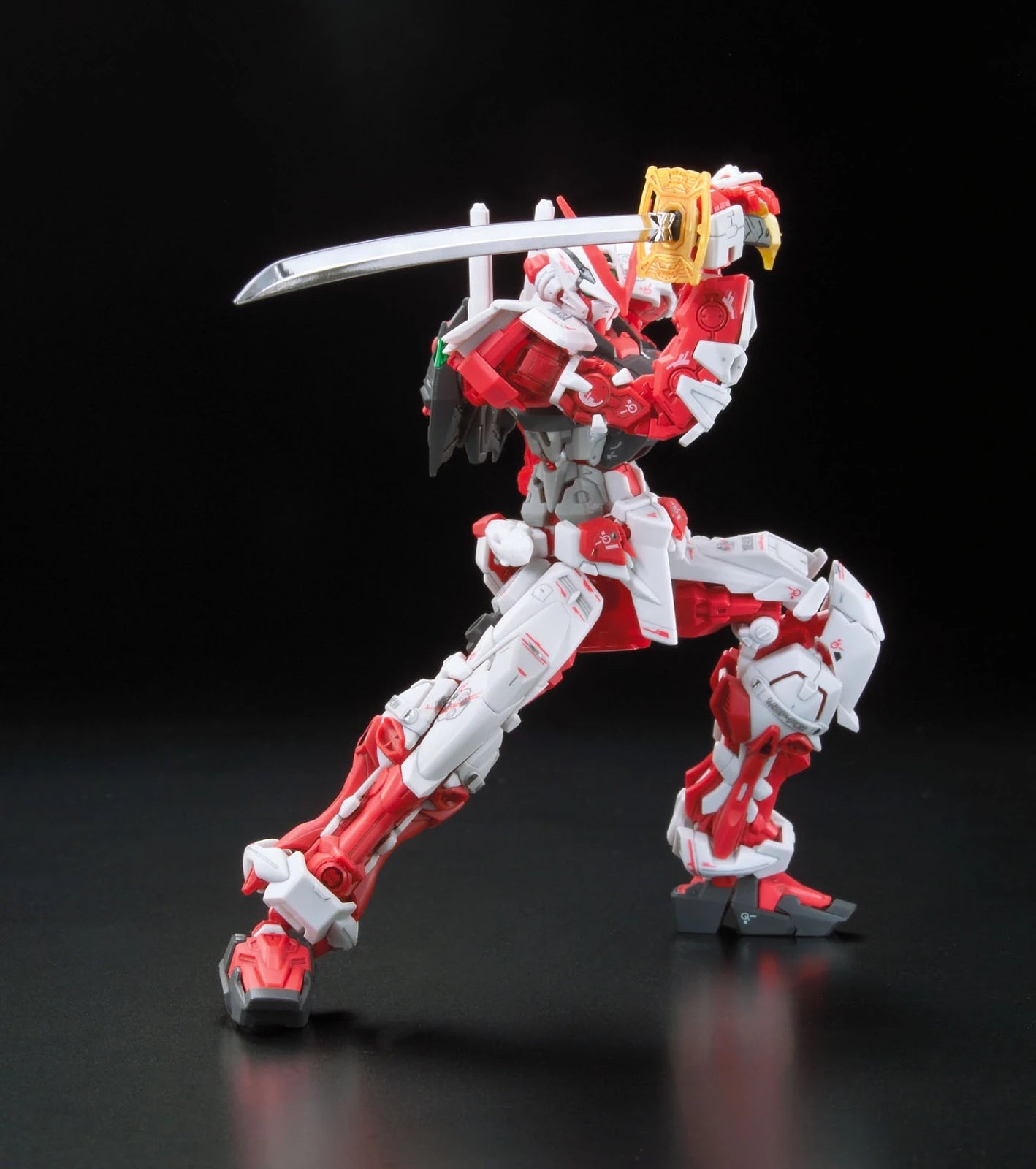 RG #019 MBF-P02 Gundam Astray Red Frame 1:144